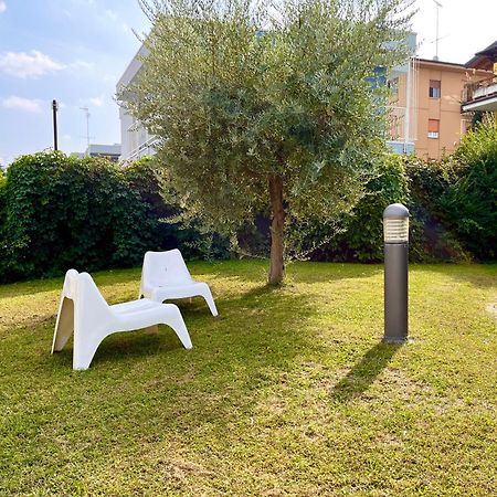 Case Vacanza Le Vele Desenzano del Garda Exterior photo