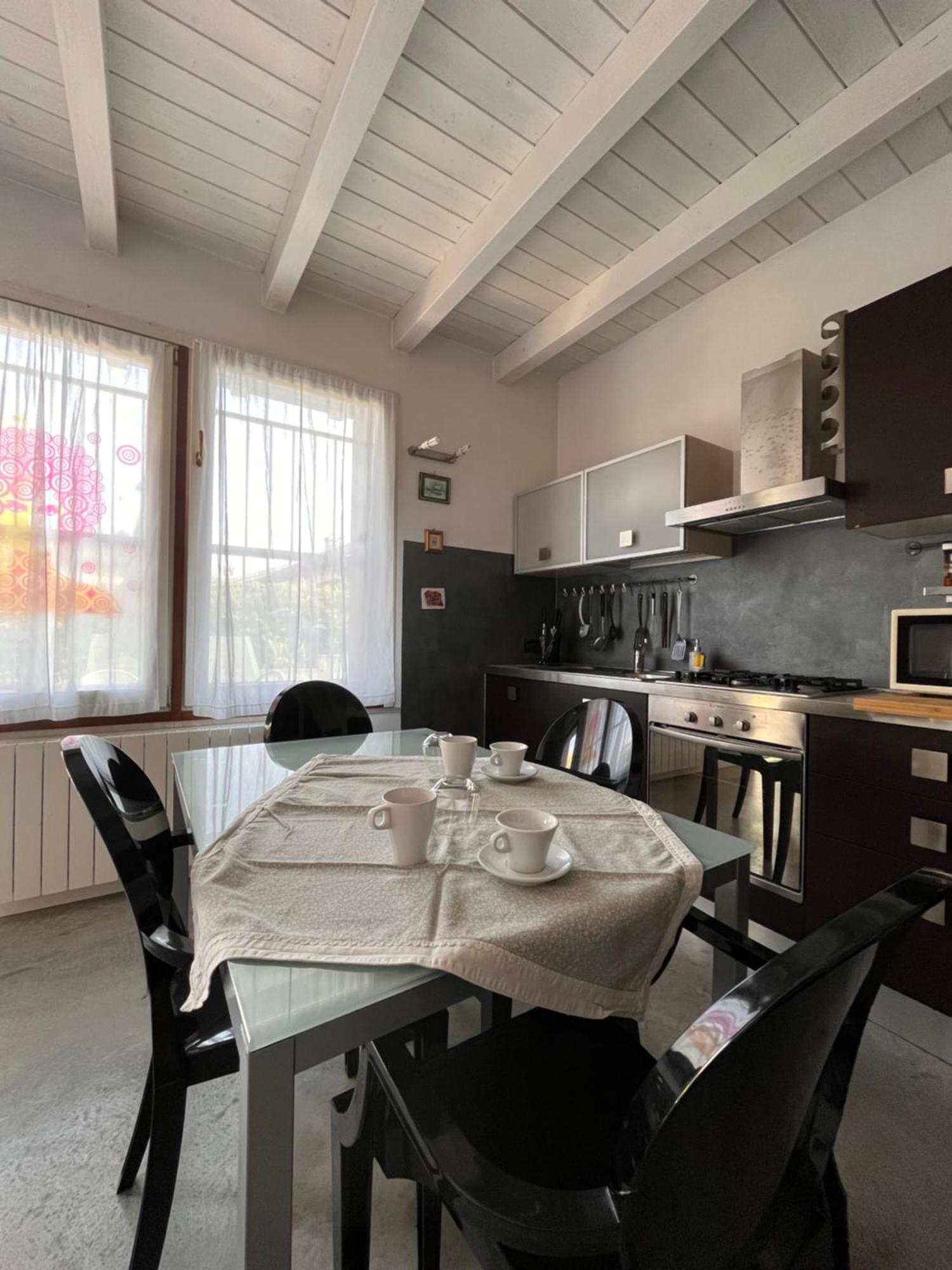 Case Vacanza Le Vele Desenzano del Garda Exterior photo